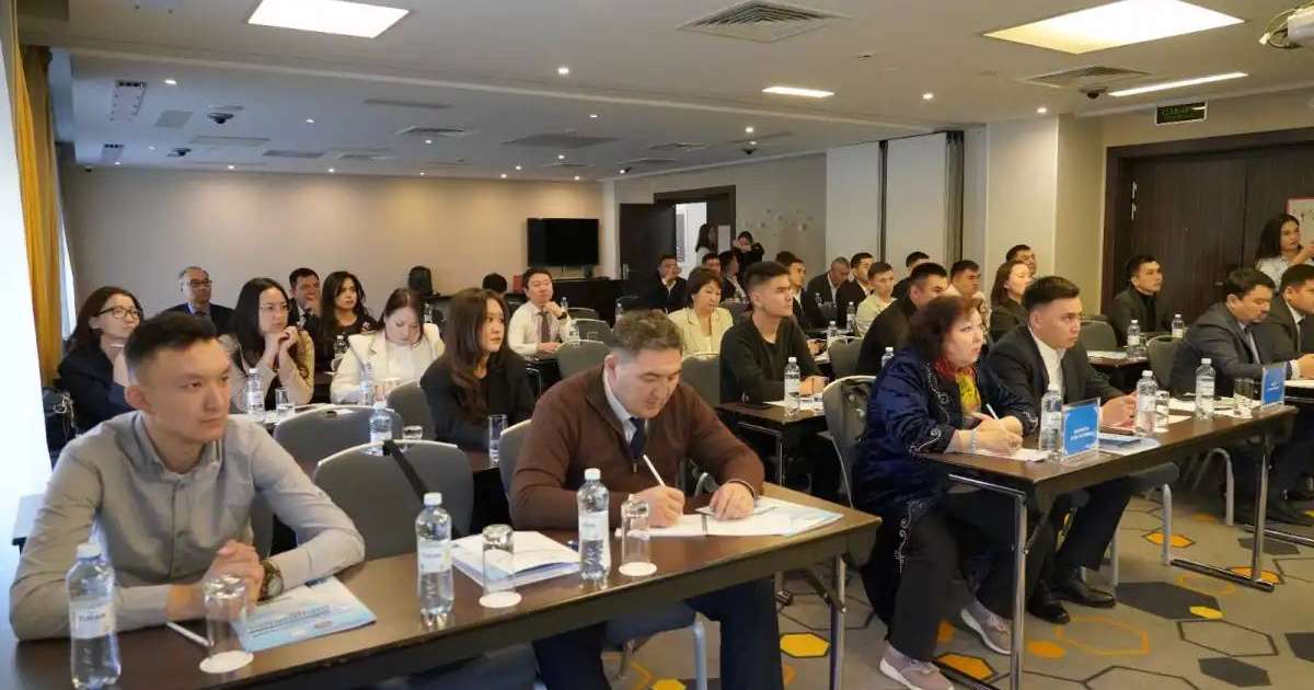 Елордалық мемлекеттік қызметшілерге дін саласы саясатындағы өзгерістер туралы түсіндірілді