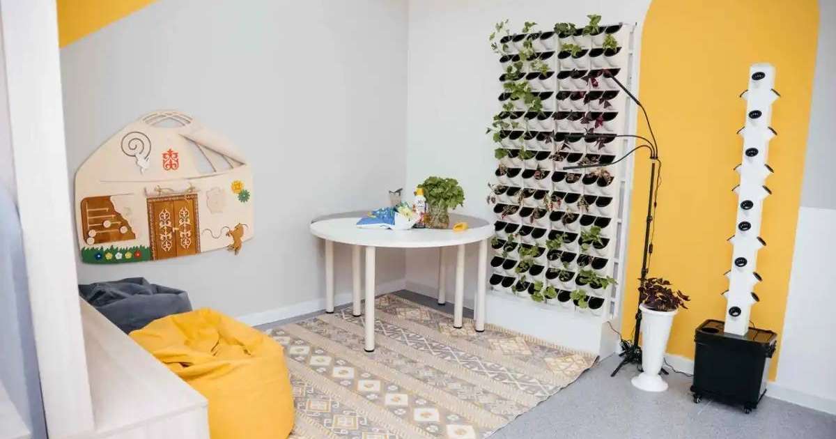 Colman Domingo and Jude Law at amfAR’s Venice Gala