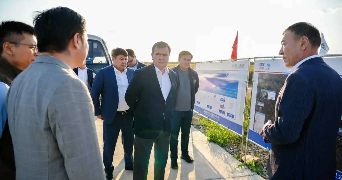 Colman Domingo and Jude Law at amfAR’s Venice Gala