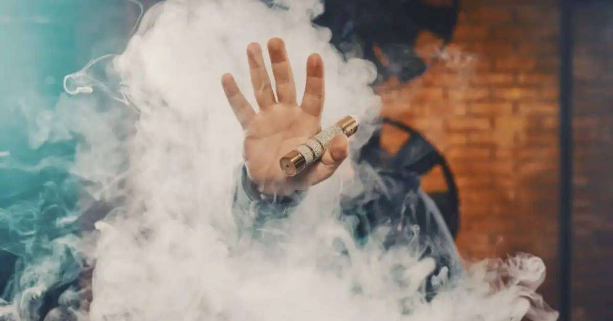 «Астанада 490 мыңнан астам вейп тәркіленді»: ҚМА вейп саудасының жолын кесті