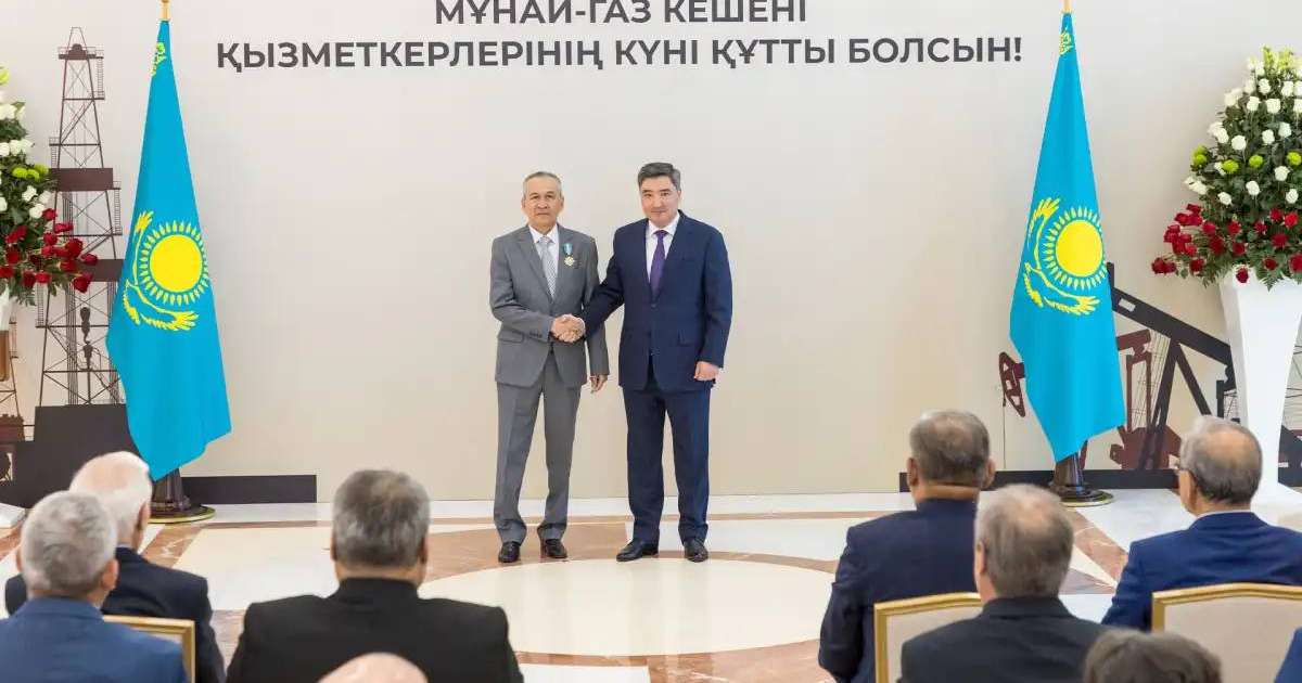 Colman Domingo and Jude Law at amfAR’s Venice Gala