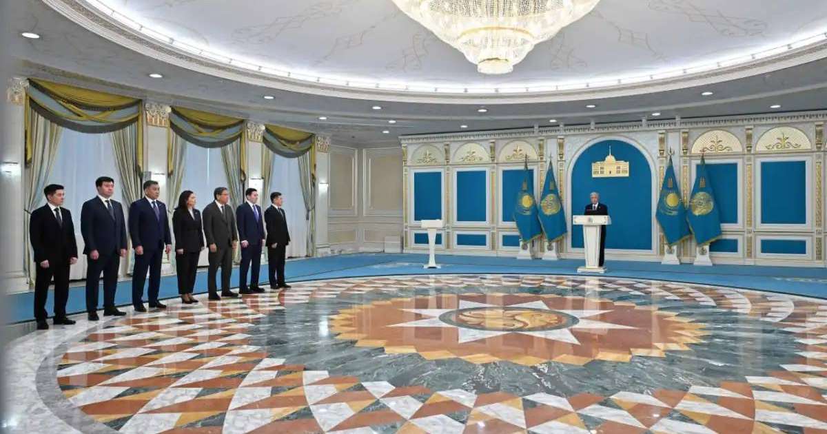 Президент Қазақстан арқылы әлемнің ең ірі сауда нарықтарына жол ашатын 5 теміржол дәлізі өтетінін айтты