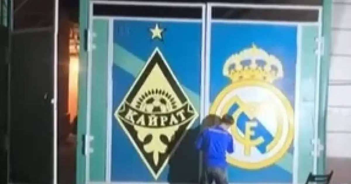 Colman Domingo and Jude Law at amfAR’s Venice Gala