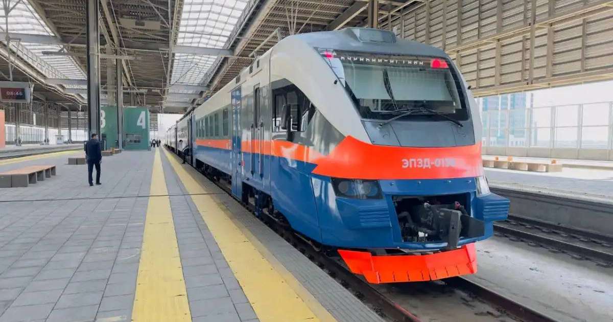 Қазақстанда пойызда не істеуге болмайды
