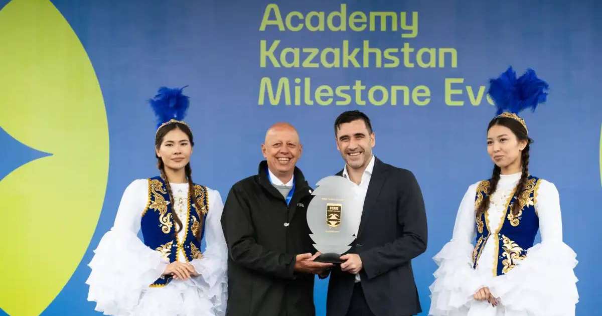 Colman Domingo and Jude Law at amfAR’s Venice Gala
