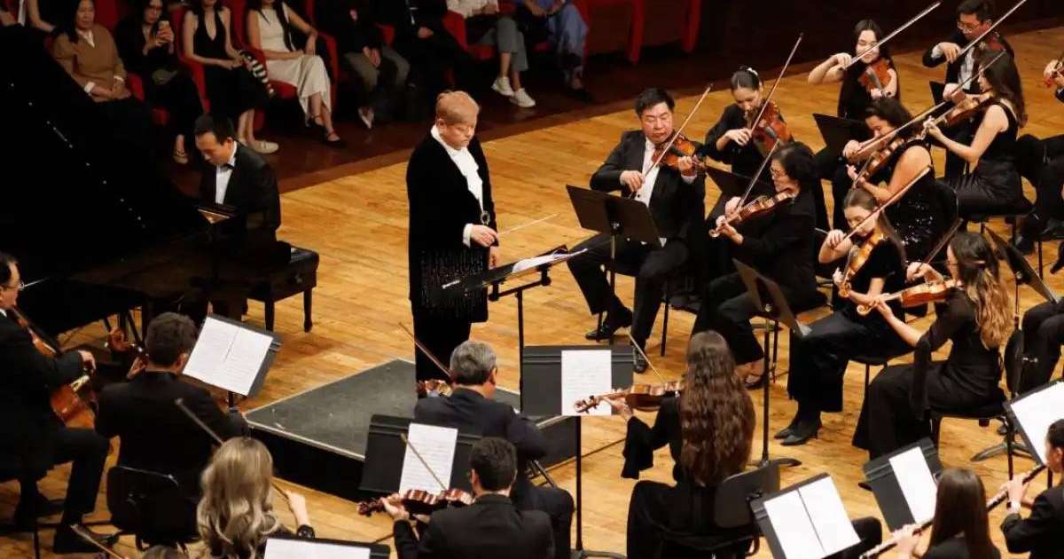 Colman Domingo and Jude Law at amfAR’s Venice Gala