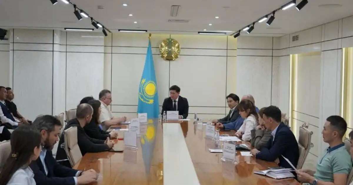 Елордада тұрғын үй құрылысына үлестік қатысу саласындағы заңнама өзгерістері талқыланды