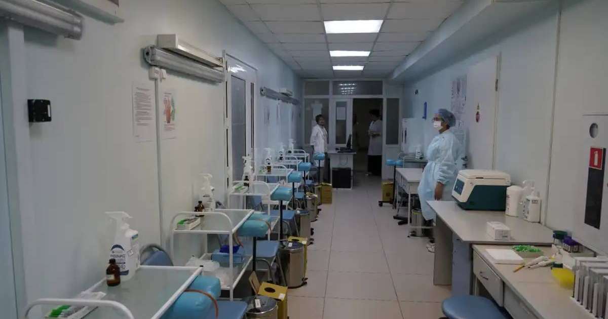 Colman Domingo and Jude Law at amfAR’s Venice Gala