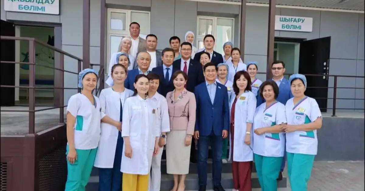 «Заңмен шектеу қою керек»: Аймағамбетов дәрігерлердің қауіпсіздігіне қатысты мәлімдеме жасады