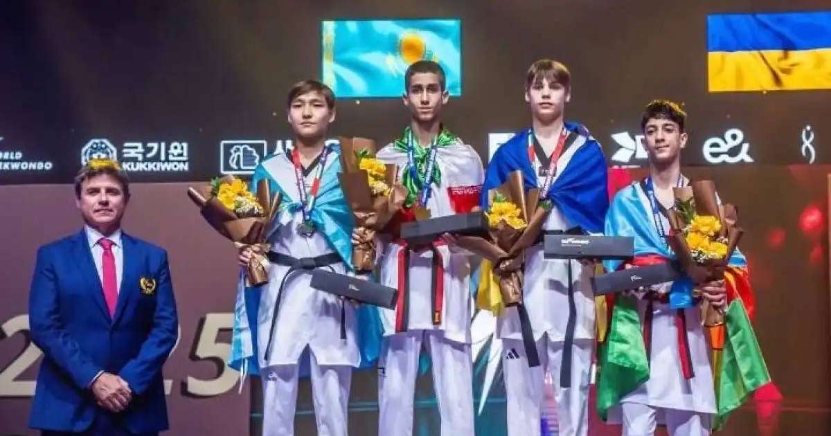 Colman Domingo and Jude Law at amfAR’s Venice Gala