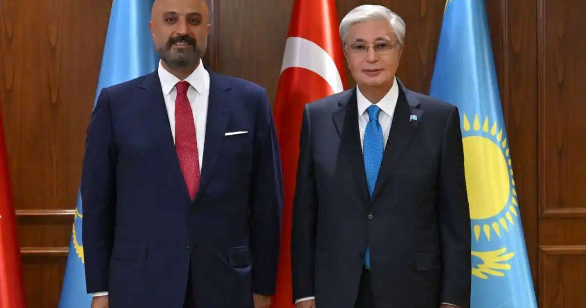 Colman Domingo and Jude Law at amfAR’s Venice Gala