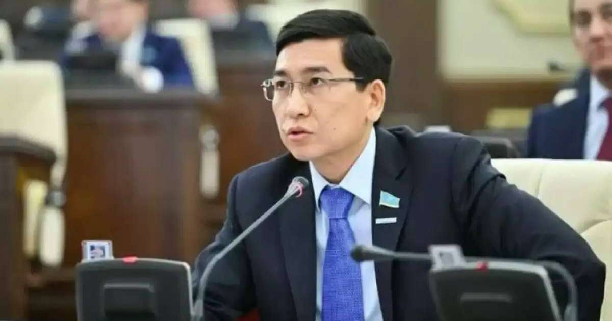 Мектеп тек өз құзыретіне кіретін мәселелерге ғана жауап беруі керек – Асхат Аймағамбетов