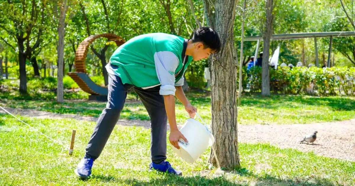 Colman Domingo and Jude Law at amfAR’s Venice Gala