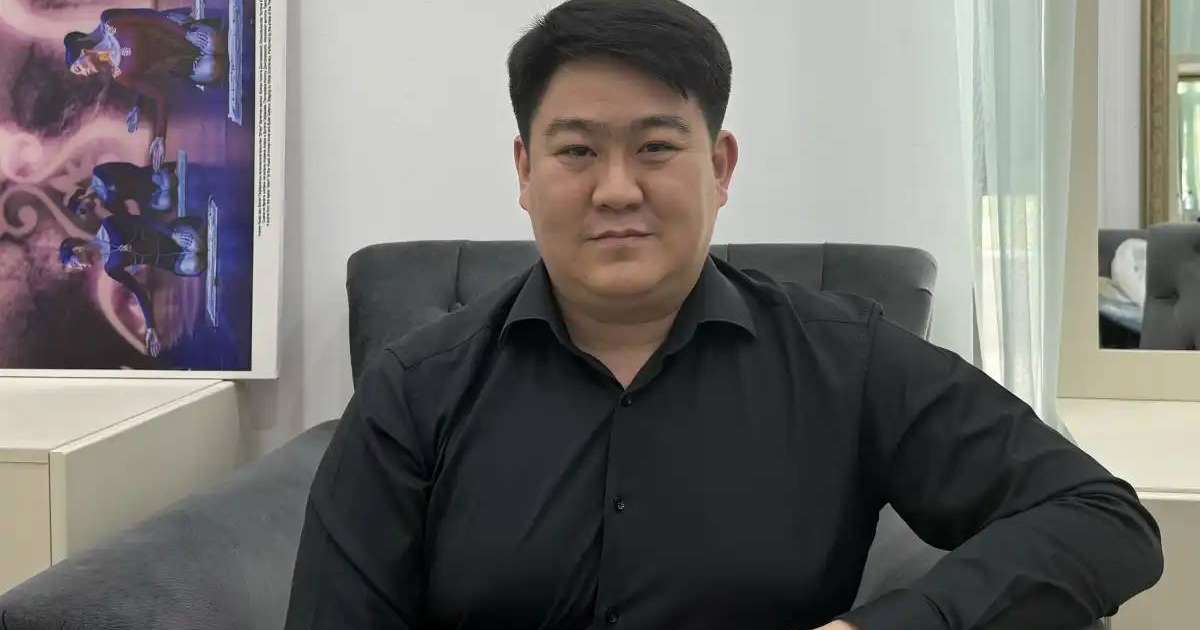 Colman Domingo and Jude Law at amfAR’s Venice Gala