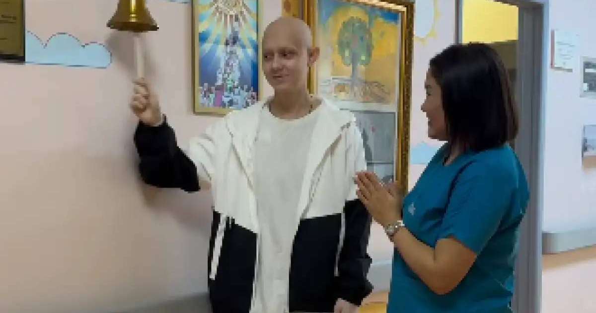 «Көз жасын тежеу мүмкін емес»: астаналық дәрігер обырдан жазылған жасөспірімнің видеосын жариялады