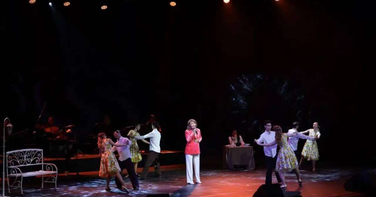 Colman Domingo and Jude Law at amfAR’s Venice Gala