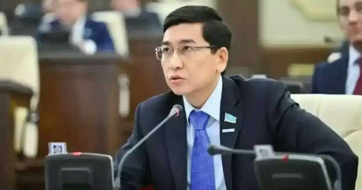 Елу жастан асқан әйелдерге остеопорозға скрининг енгізу керек - Асхат Аймағамбетов