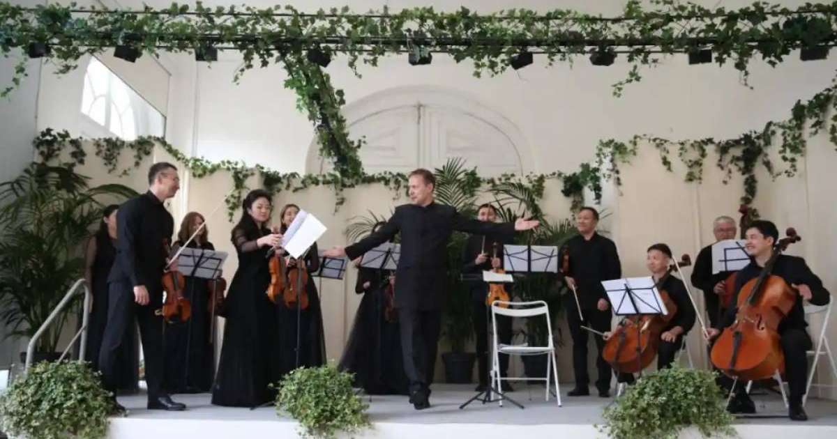 Парижде «Көшпенділер әуендері» концерті өтті