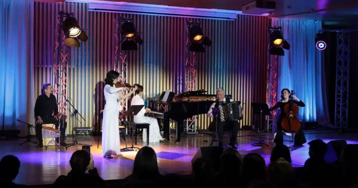 Астанада музыка мен би әуеніне толы танго кеші өтті