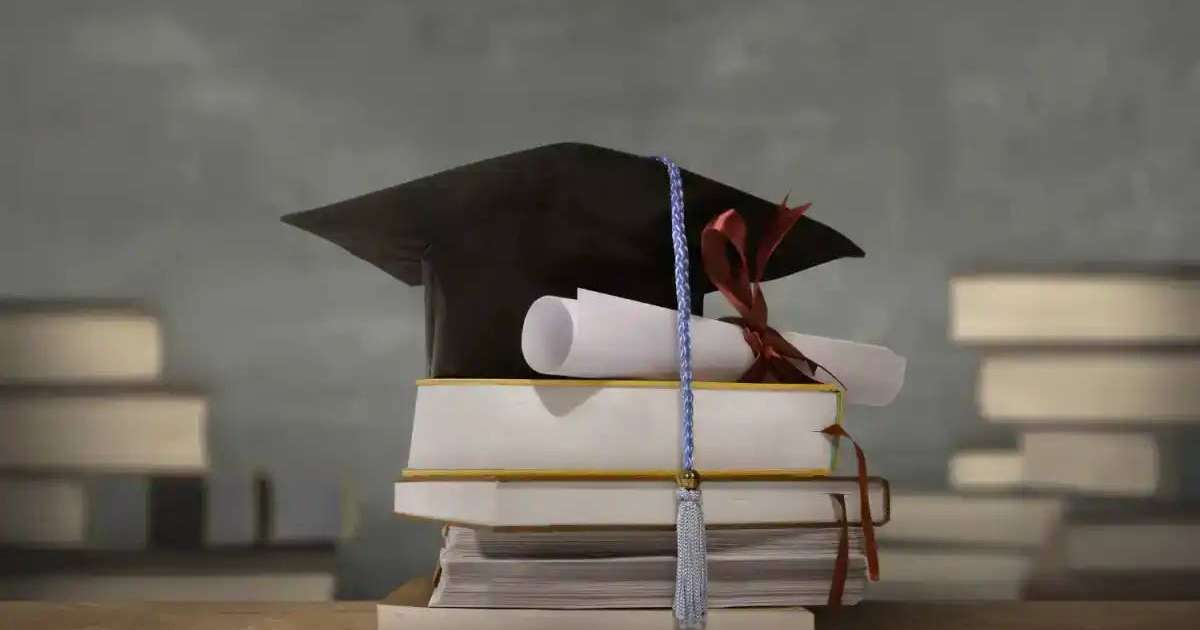 «Қазақстан халқына» қоғамдық қоры жаңа оқу жылына 500 грант бөлді