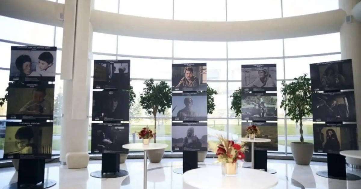 Colman Domingo and Jude Law at amfAR’s Venice Gala