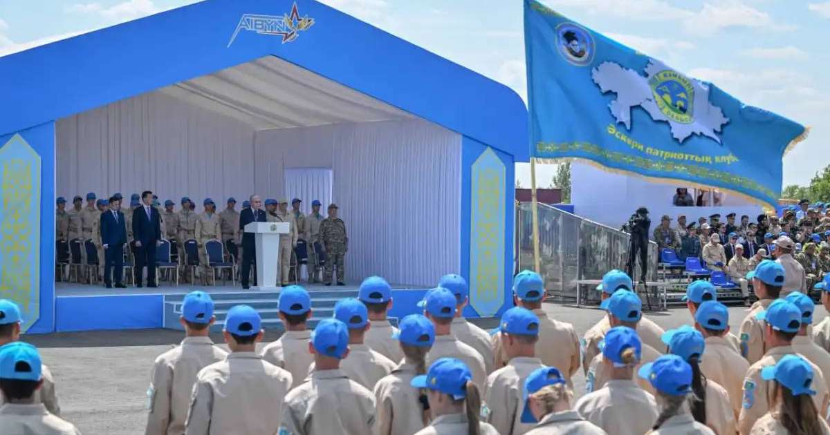 Президент XI «Айбын» халықаралық әскери-патриоттық жастар жиынын ашты