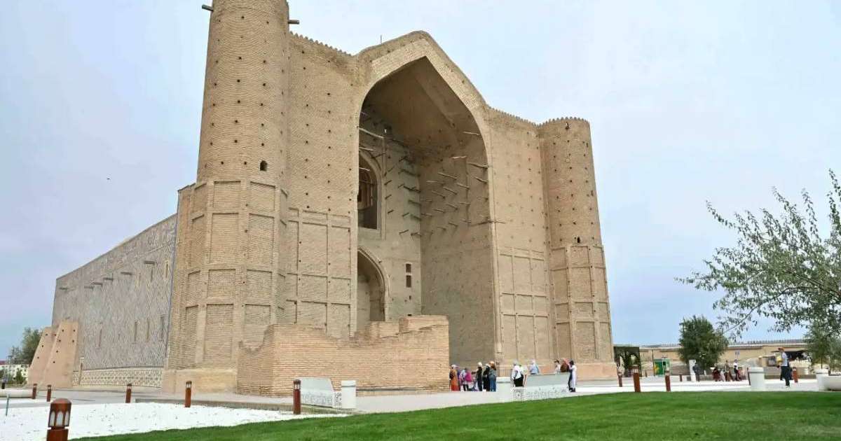 Ясауи кесенесі төңірегіндегі құрылыс жұмыстары шектеледі