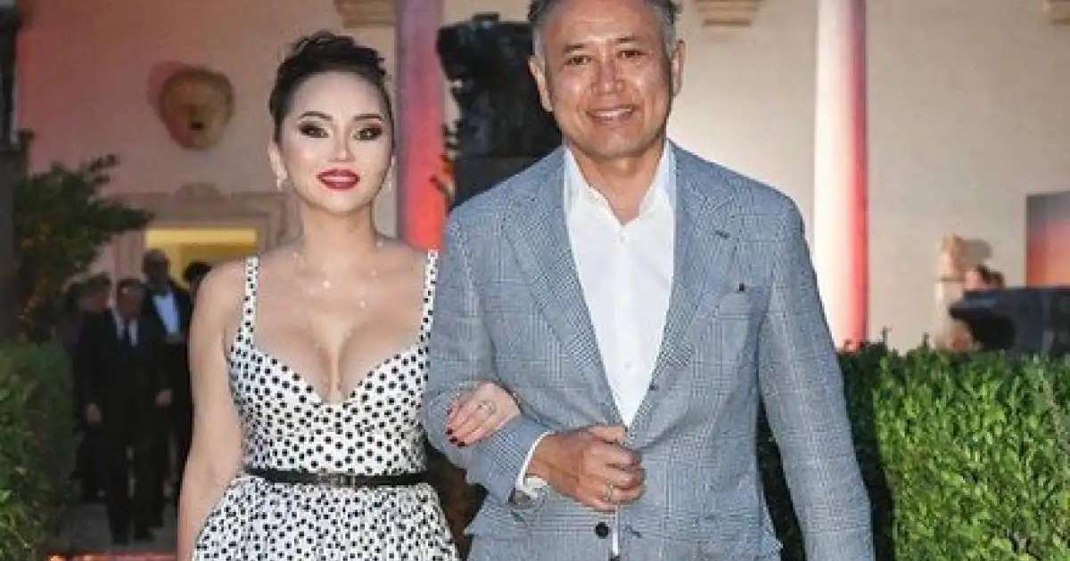 «Киімімді ғана алдым»: Тұрсын Алагөзов бұрынғы жұбайымен қалай ажырасқанын айтты