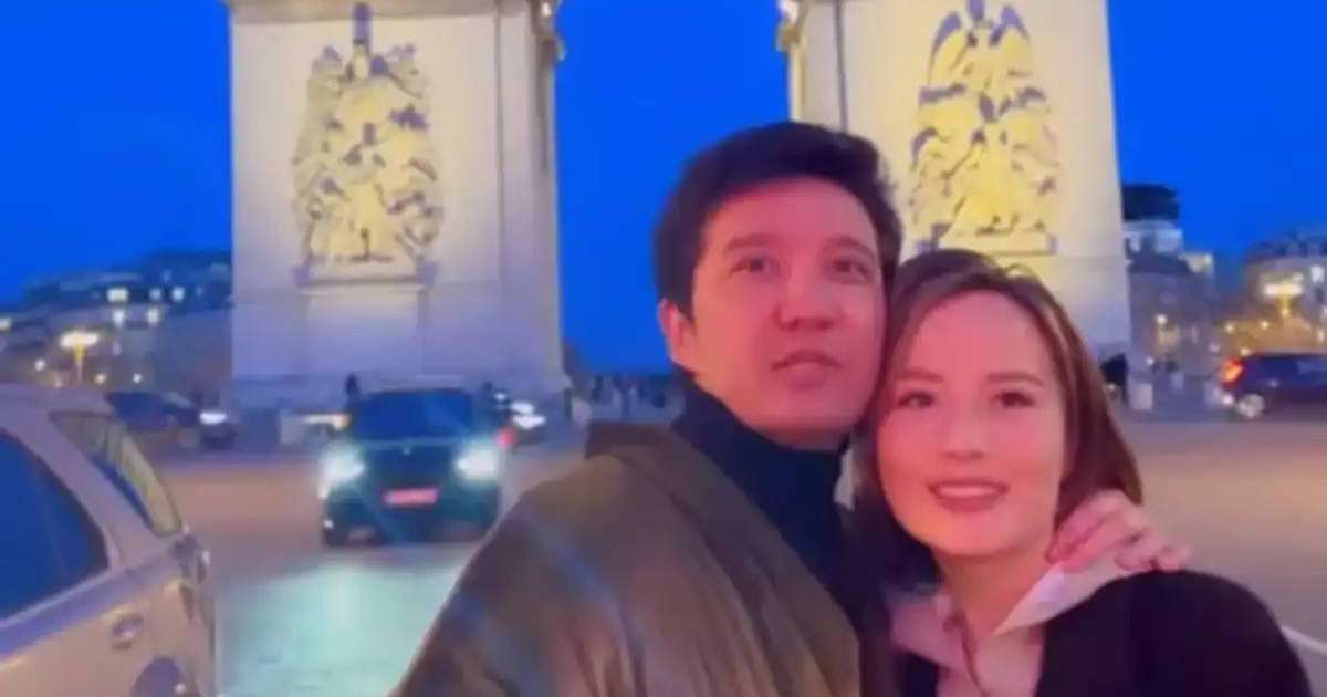 Айқын әйелі Жұлдызды Эйфель мұнарасының қасында туған күнімен құттықтады