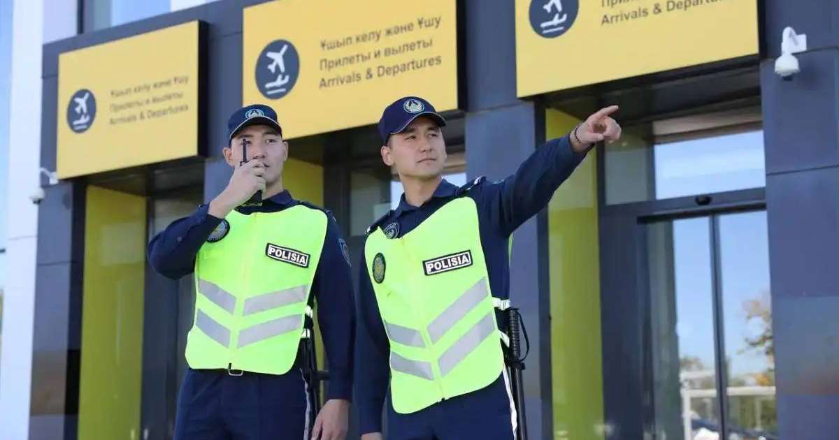 Жолаушы ұшақта тәртіп бұзғаны үшін қамауға алынды