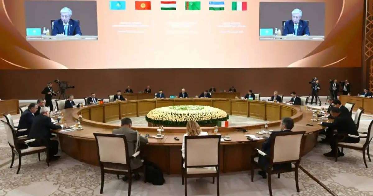 Colman Domingo and Jude Law at amfAR’s Venice Gala