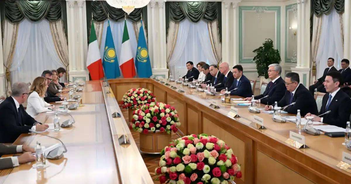 Colman Domingo and Jude Law at amfAR’s Venice Gala