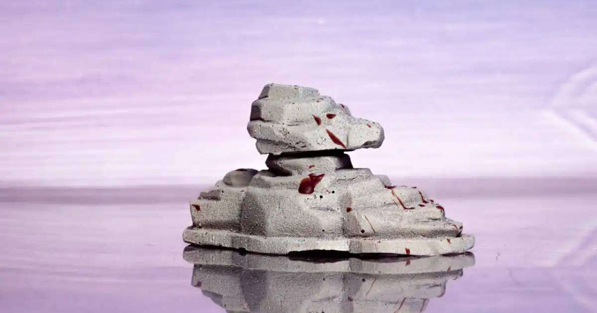 Танымал шоколатье «Жұмбақтас» десертін жасады