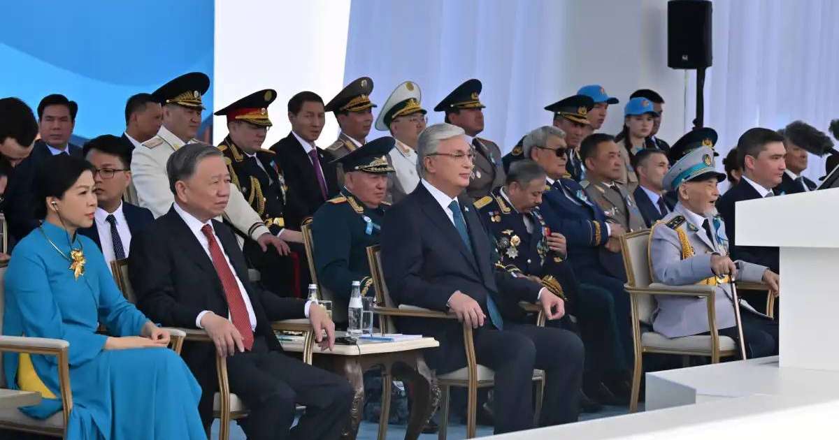 Colman Domingo and Jude Law at amfAR’s Venice Gala