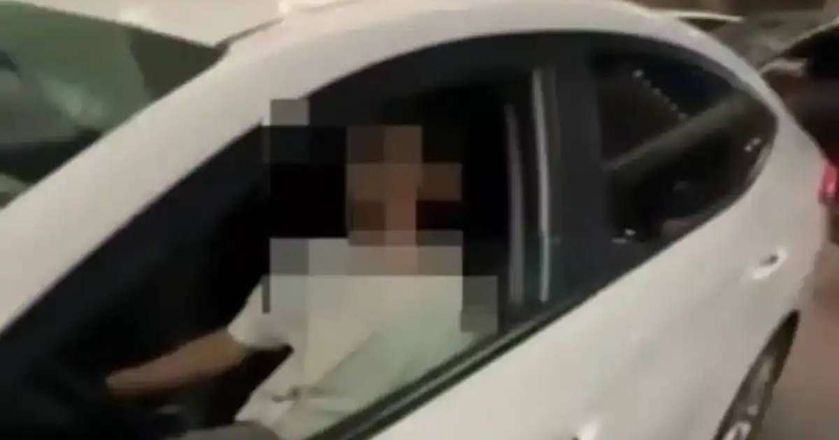 Түркістанда көлік тізгіндеген жасөспірімнің әкесі жауапқа тартылды