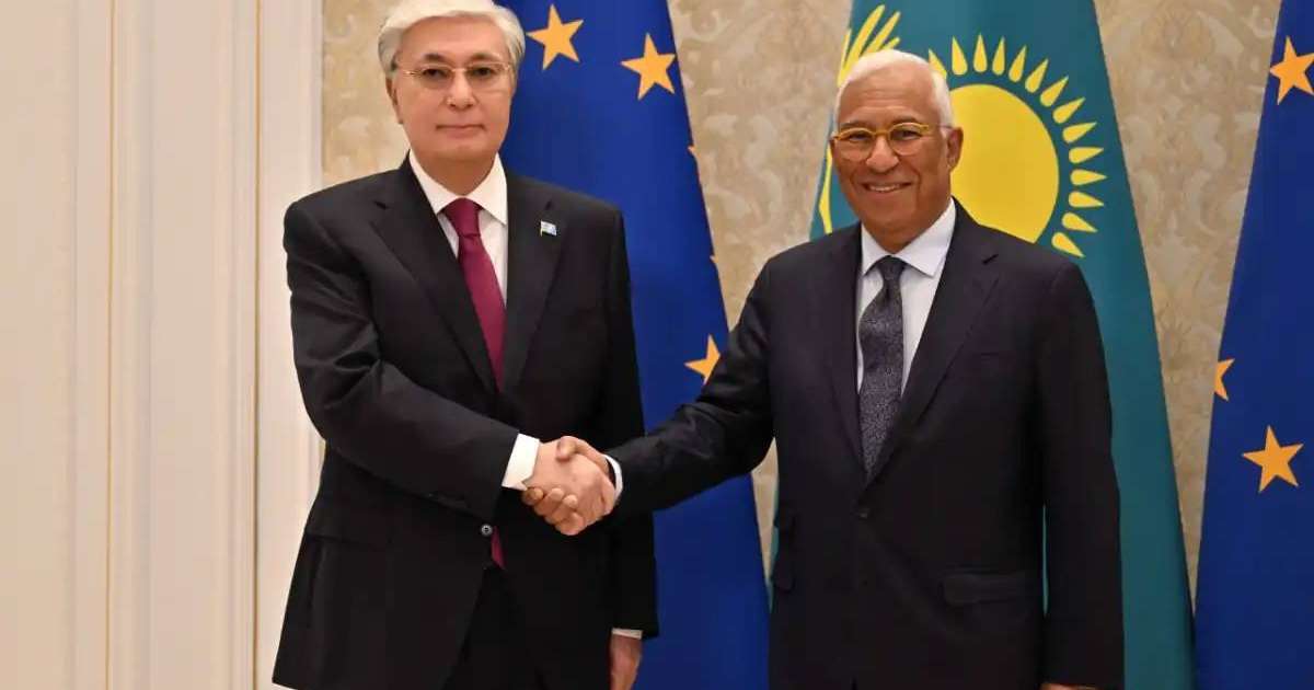 Colman Domingo and Jude Law at amfAR’s Venice Gala