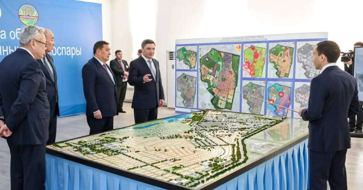 Олжас Бектенов Қосшы қаласының бас жоспарымен танысты