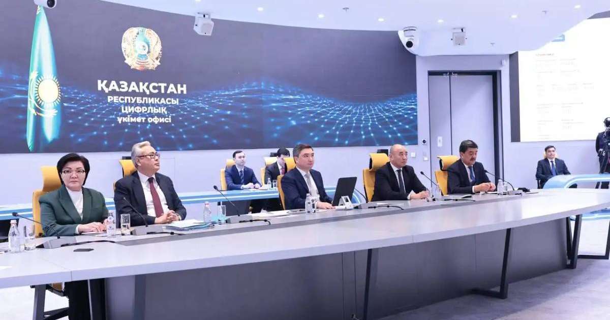 Олжас Бектенов ЖИ интеграциялау жұмыстарын күшейтуді тапсырды