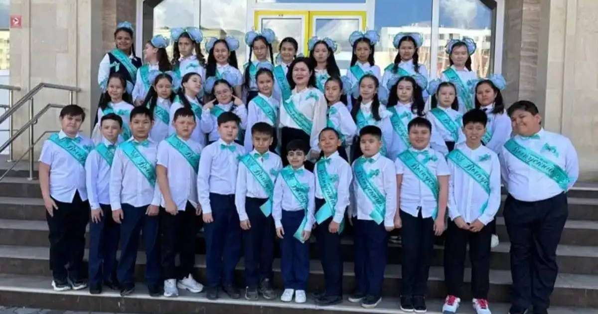 Ұстаз – ұрпақ шырақшысы: елорда мұғалімінің өнегелі жолы