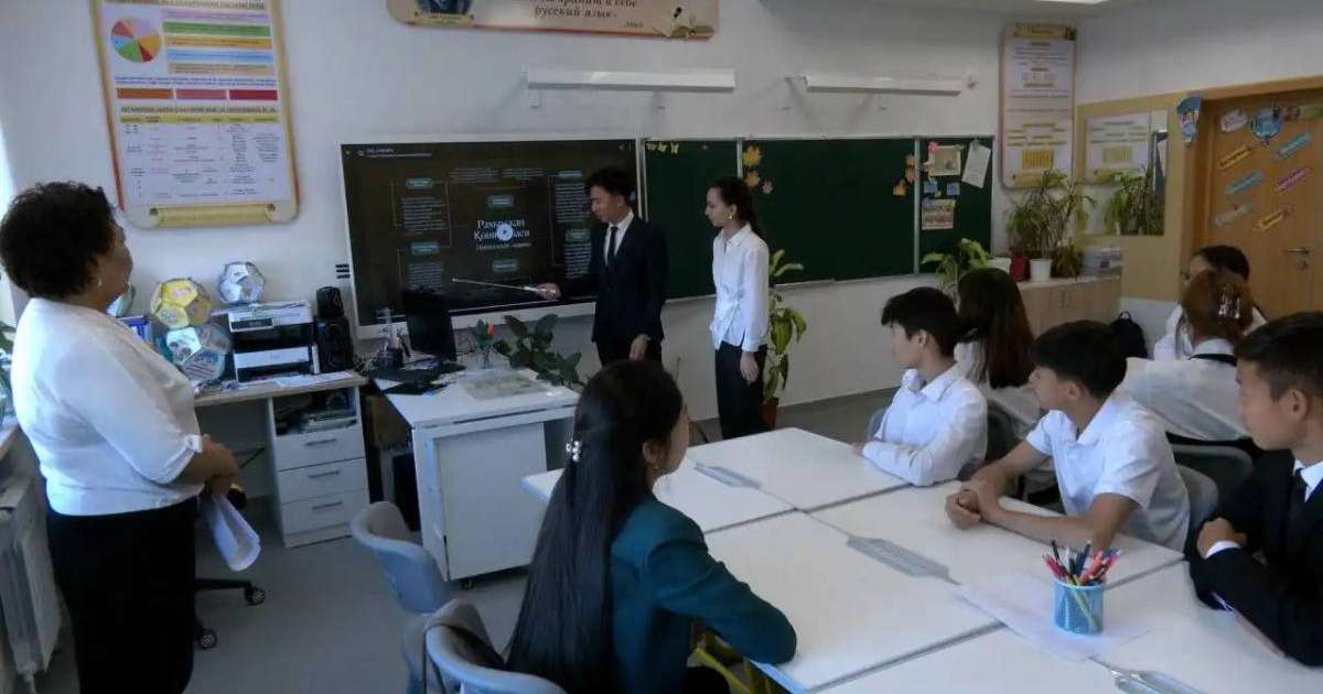 Астанада Рахымжан Қошқарбаевты еске алуға арналған тәрбие сағаты өтті