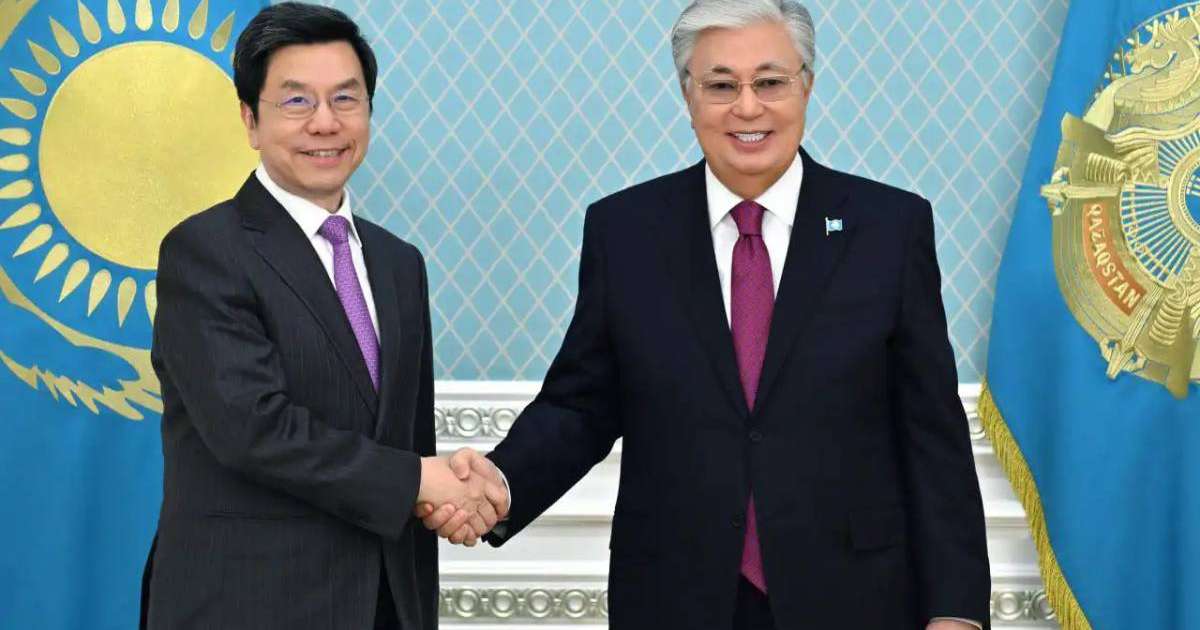 Colman Domingo and Jude Law at amfAR’s Venice Gala