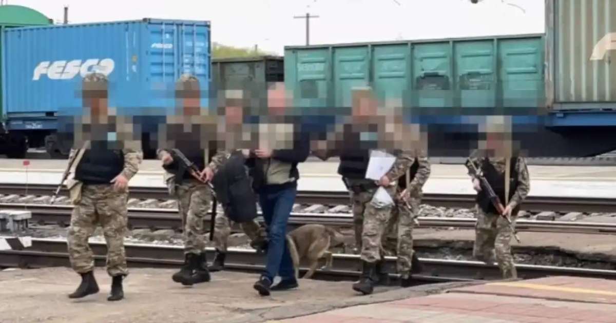 Қазақстаннан қашып кеткен сотталған азамат Ресейден экстрадицияланды