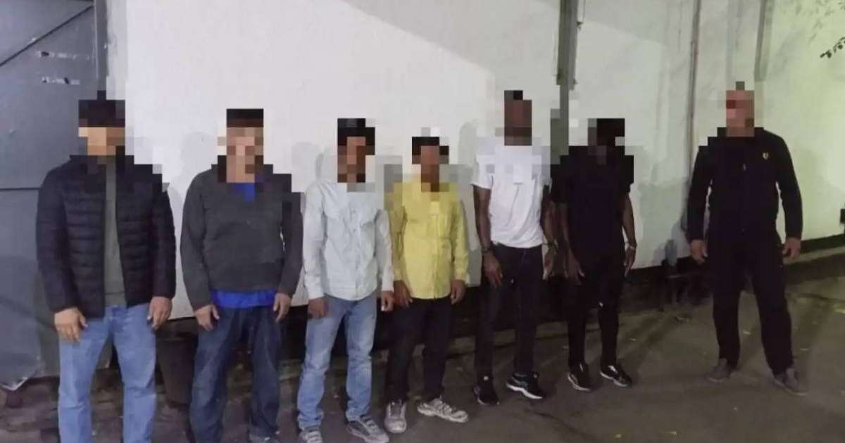 Алматыда заңсыз жүрген шетелдіктер елден қуылды