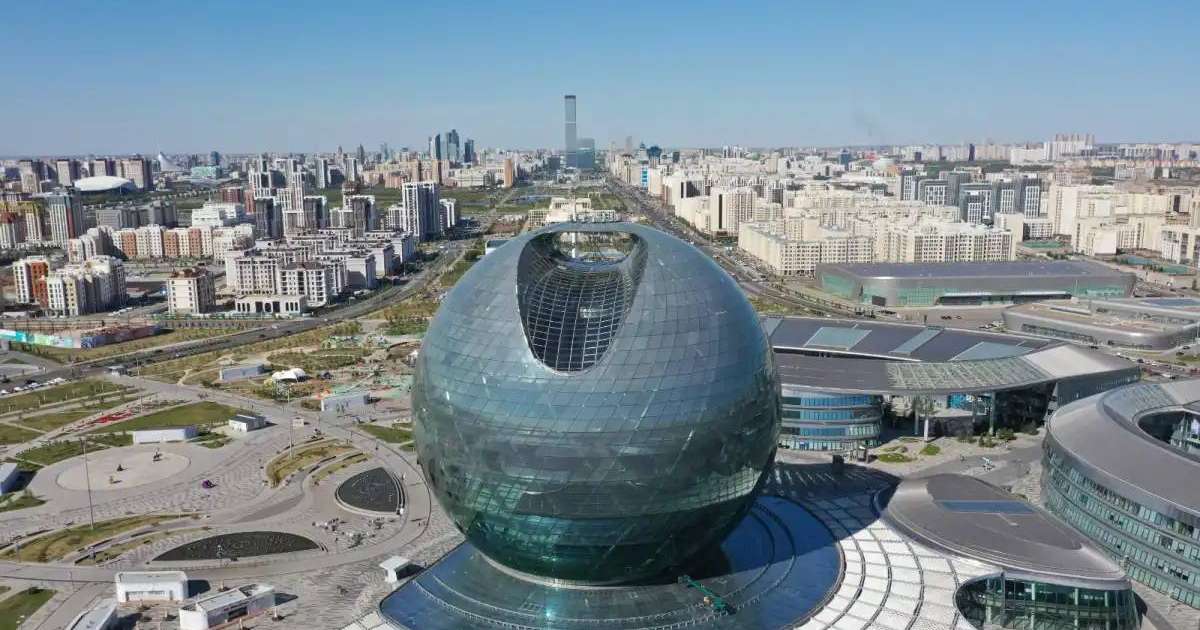 Colman Domingo and Jude Law at amfAR’s Venice Gala