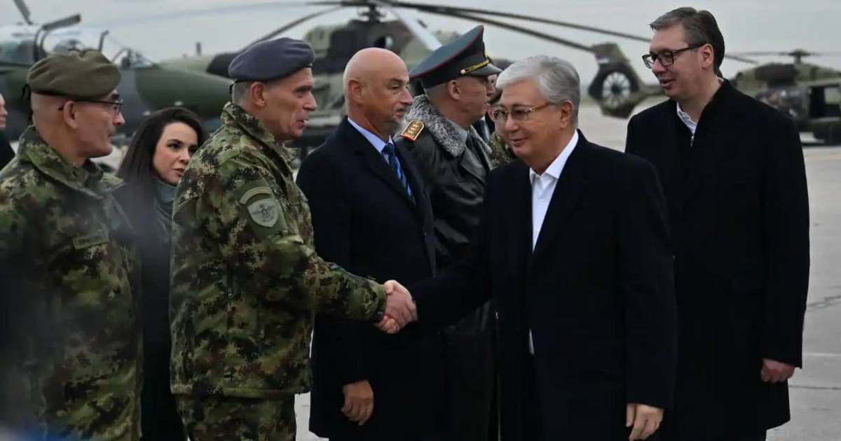 Президент Сербияның қорғаныс өнеркәсібі өнімдерінің көрмесіне барды