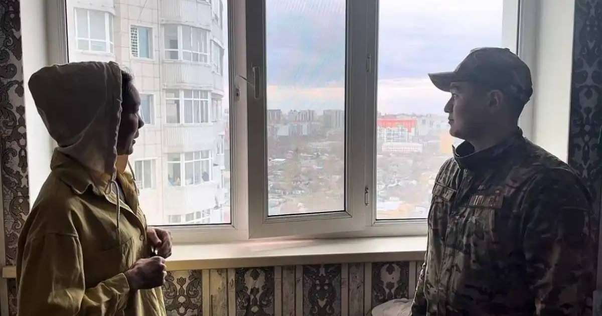 Астаналық құтқарушылар үйлерді аралап жүр