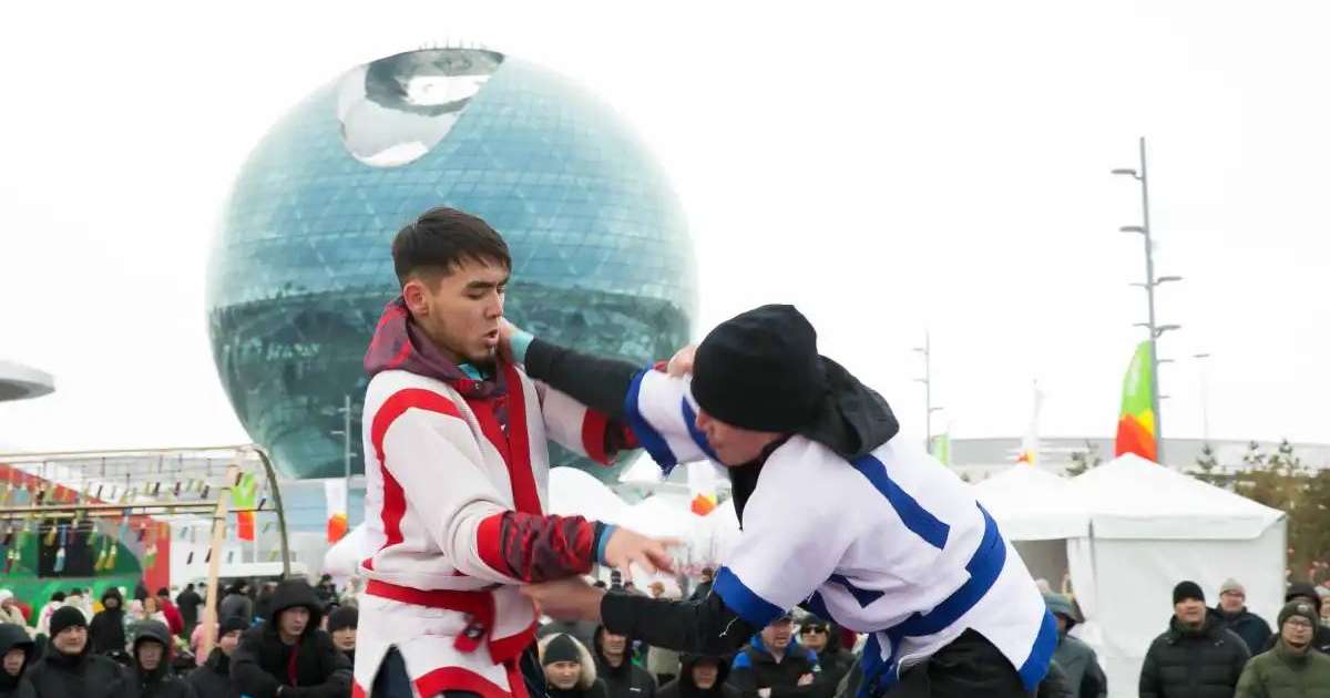 Colman Domingo and Jude Law at amfAR’s Venice Gala