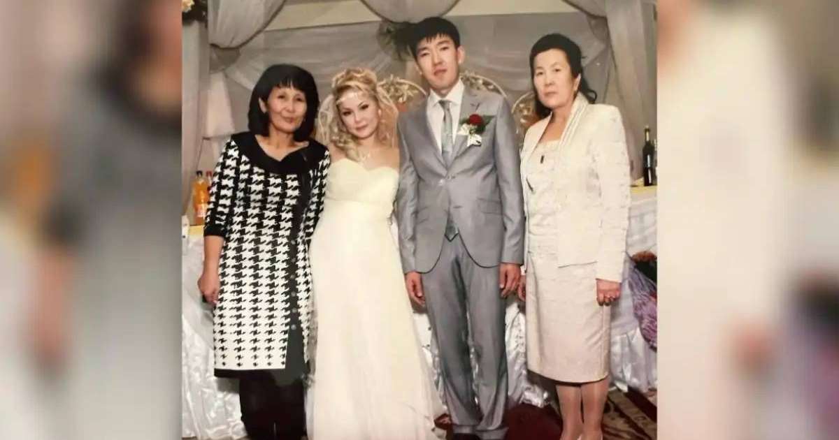 Танымал вайнер Мейіржан Төребаев үйленетінін анасына қалай айтты