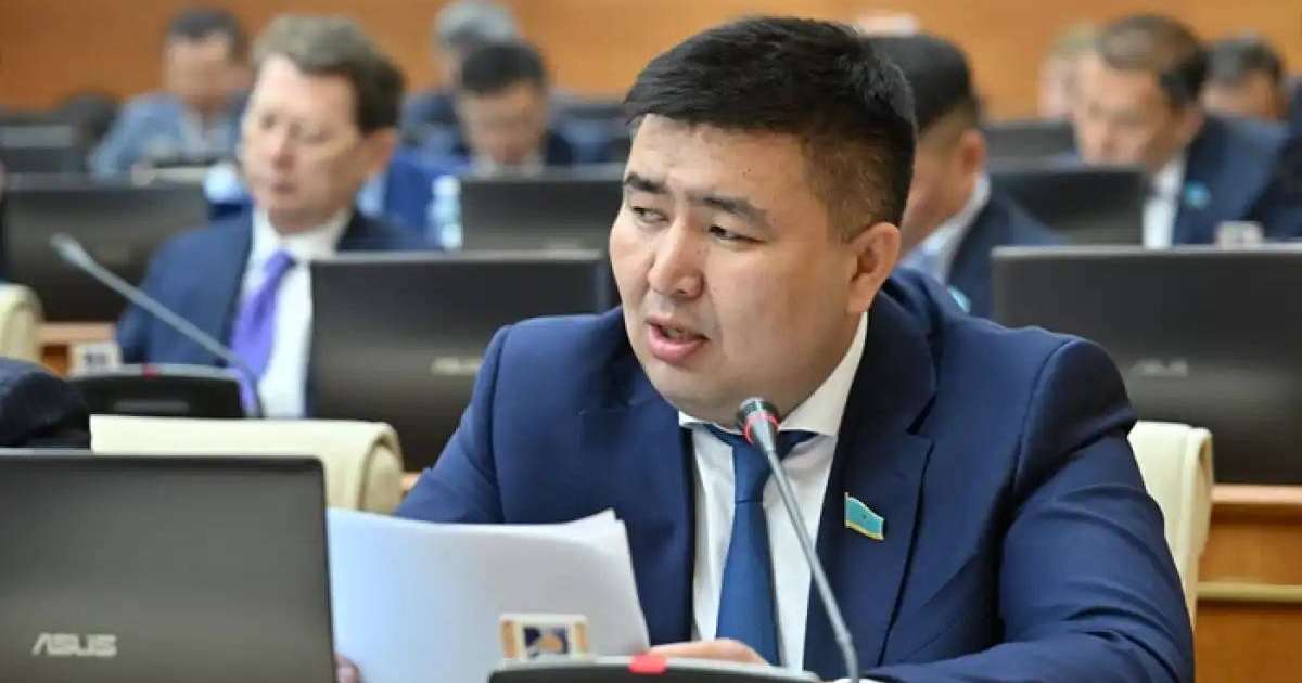 Қағаз кетеді, цифрлық форматтар стандартқа айналады – Мәжіліс депутаты
