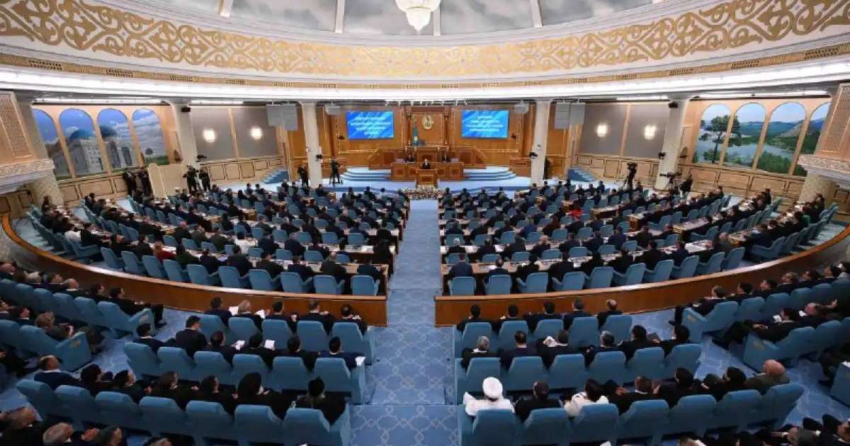 Президент: Қазақстан міндетті түрде цифрлық ел болуы керек